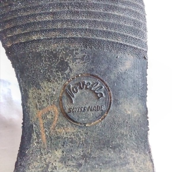 Novella Bootie Swiss made Vintage Red Leather Low top Size 6 EU, 7.5 US - Picture 5 of 7